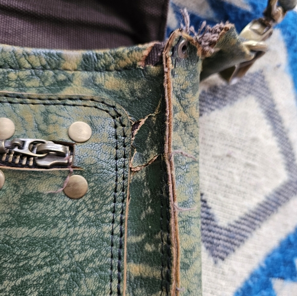 Distressed Army Green Leather Messenger Bag - Picture 9 of 9